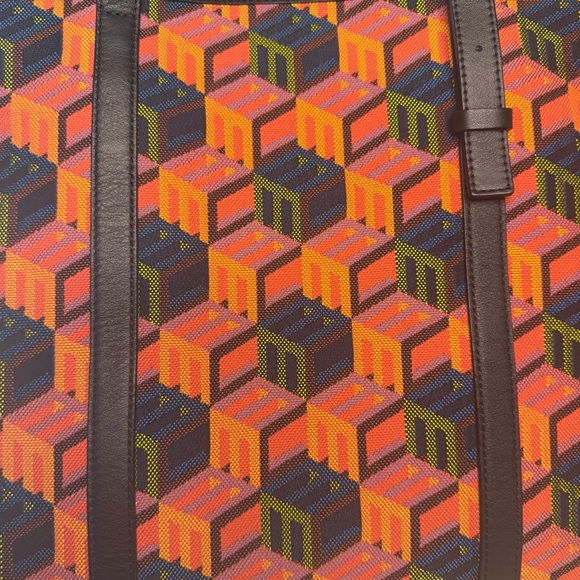 MCM Cubic Monogram Jacquard Tote Bag & Pouch - Picture 3 of 16